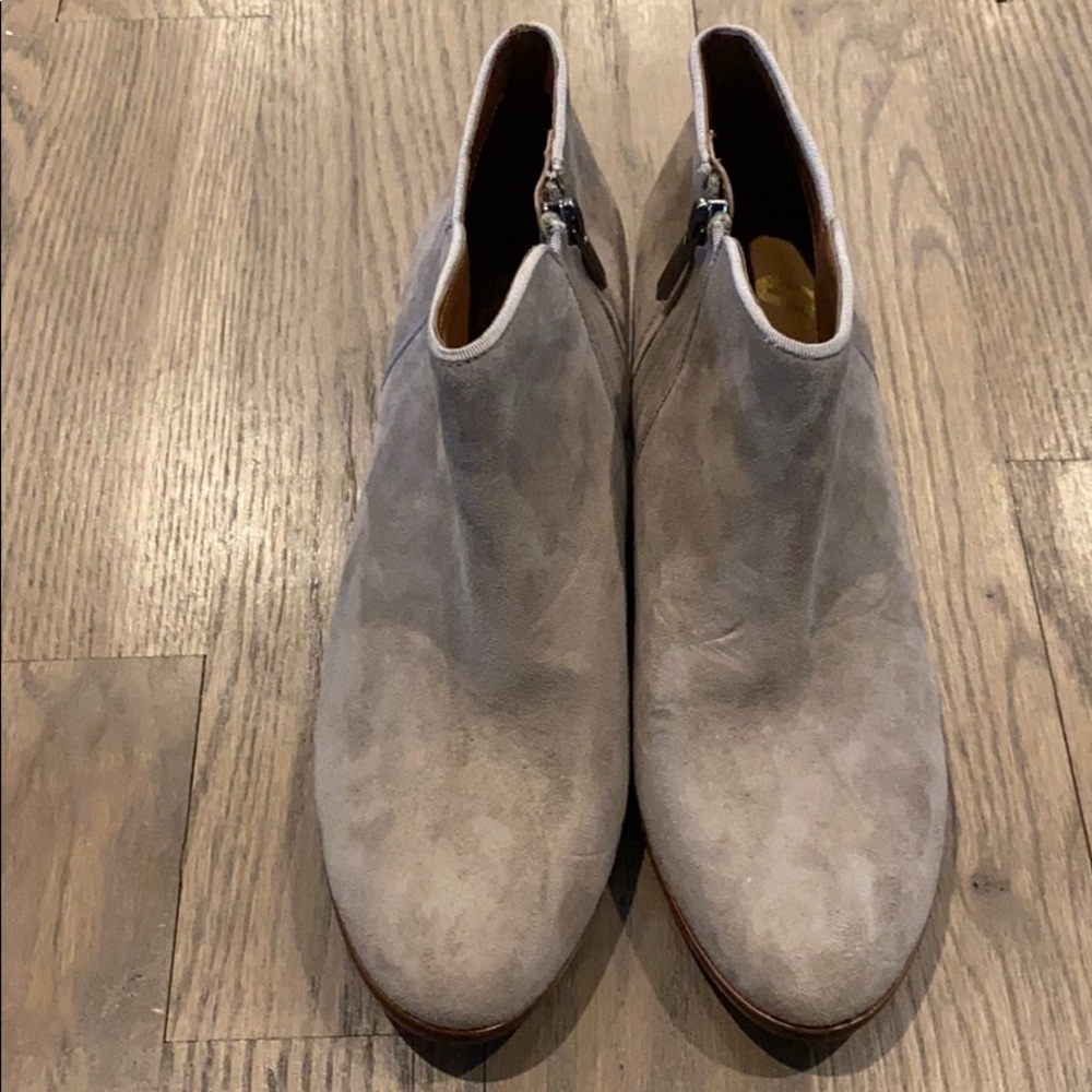 Sam Edelman booties NEW